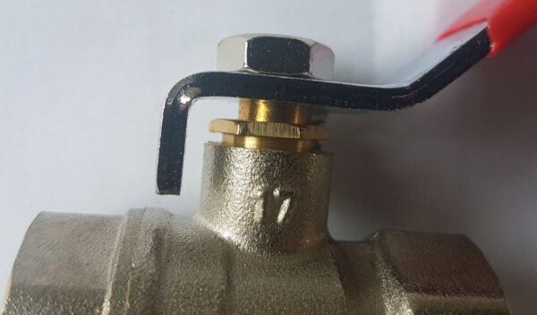 ZAWÓR KULOWY 2.1/2" STANDARD Z DŁAWICĄ GWxGW